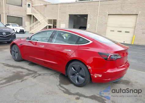2018 Tesla Model 3 Long Range/Mid Range from USA, damaged, VIN 5YJ3E1EA1JF016832